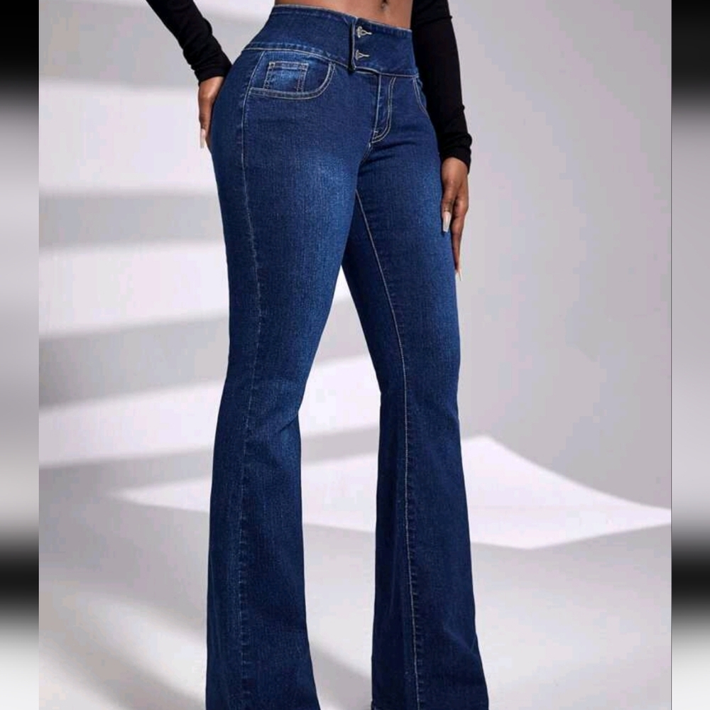 Classic Sexy Blue Flare Jeans - Picture 6 of 7